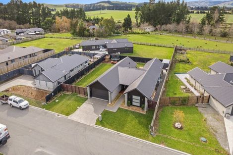 Photo of property in 39 Plover Avenue, Amberley, 7410