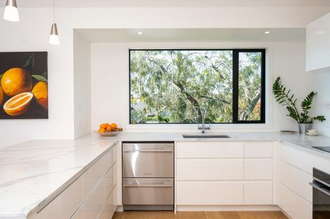 Photo of property in 43a Chambers Street, Havelock North, 4130