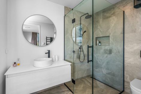 Photo of property in 38 Mount Nicholas Avenue, Wanaka, 9305