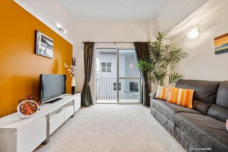 Photo of property in Qba Apartments, 2u/51 Webb Street, Mount Cook, Wellington, 6011