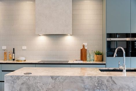 Photo of property in 2 Hanikura Street, Long Bay, Auckland, 0630