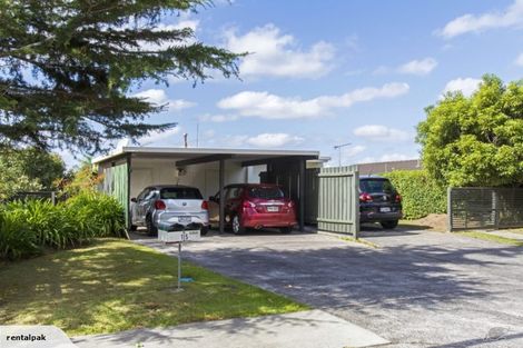 Photo of property in 15 Megan Avenue, Pakuranga Heights, Auckland, 2010