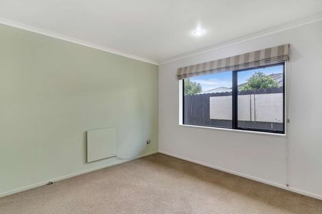 Photo of property in 21 Mandalay Place, Waiuku, 2123