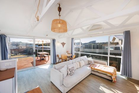 Photo of property in 12 Rangitane Street, Himatangi Beach, Foxton, 4891