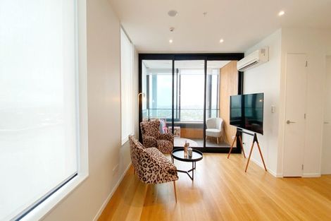 Photo of property in 1 Buscomb Avenue, Henderson, Auckland, 0610