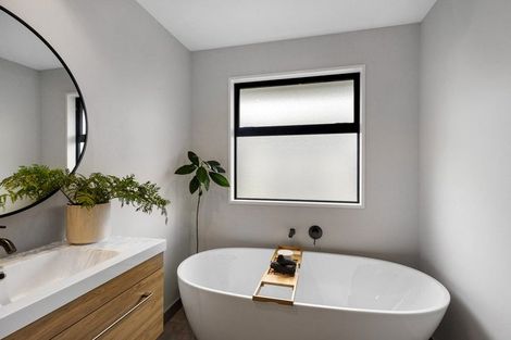 Photo of property in 5 Maurice James Way, Prebbleton, 7604