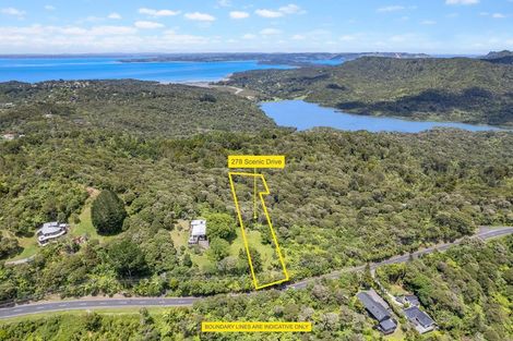Photo of property in 278 Scenic Drive, Titirangi, Auckland, 0604