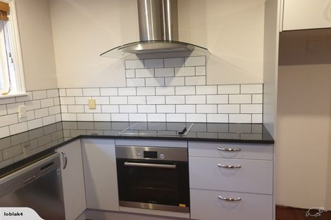 Photo of property in 111 Ruskin Road, Newlands, Wellington, 6037