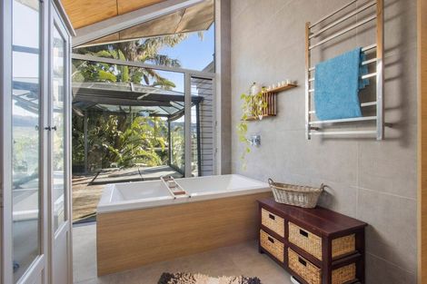 Photo of property in 13 Moana Drive, Tanners Point, Katikati, 3177