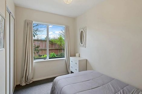 Photo of property in 2/24a Croziers Road, St Albans, Christchurch, 8052