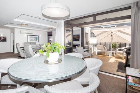 Photo of property in 13/48 Marine Parade, Mount Maunganui, 3116