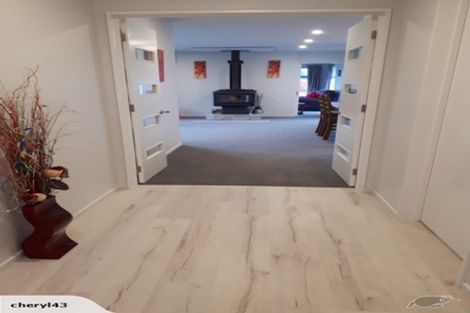 Photo of property in 2 Paradise Way, Amberley, 7410