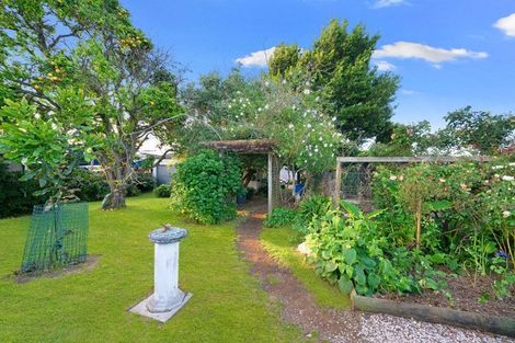 Photo of property in 27 Walters Road, Takanini, 2112