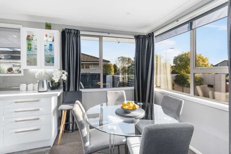 Photo of property in 8 Glen Place, Parklands, Christchurch, 8083