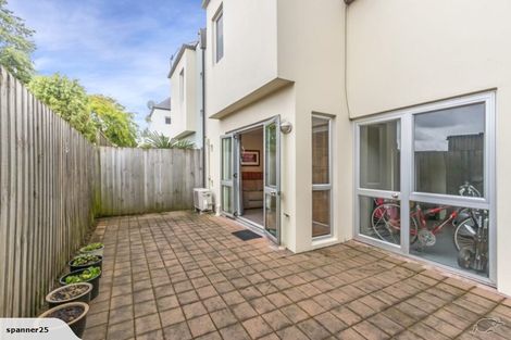 Photo of property in 3/53 Ely Street, Christchurch Central, Christchurch, 8013