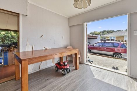 Photo of property in 93a Great South Road, Manurewa, Auckland, 2102