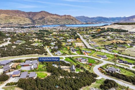 Photo of property in 4 Highfield Ridge, Wanaka, 9305