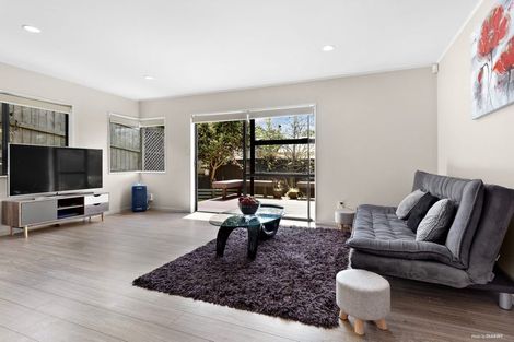 Photo of property in 3 Margan Avenue, New Lynn, Auckland, 0600