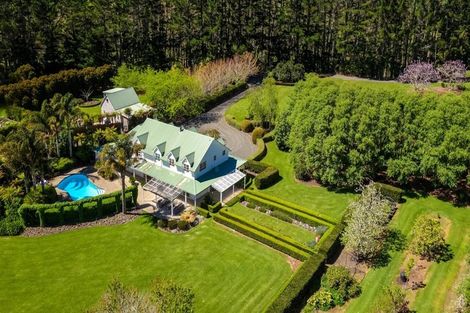 Photo of property in 12a Croft Lane, Riverhead, Albany, 0793