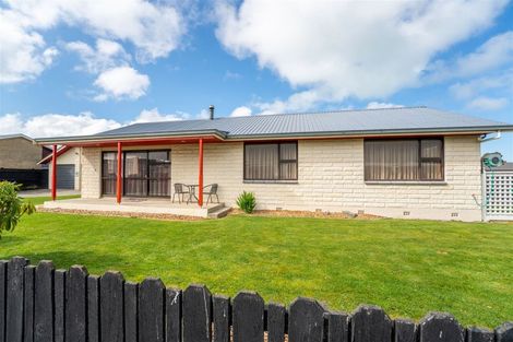Photo of property in 52 Salisbury Crescent, Oamaru North, Oamaru, 9400