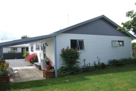Photo of property in 69 Grace Crescent, Richmond Heights, Taupo, 3330