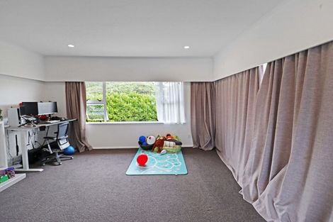 Photo of property in 63 Clifford Road, Johnsonville, Wellington, 6037