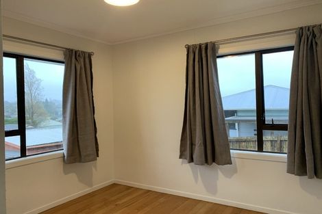 Photo of property in 1/114 Kervil Avenue, Te Atatu Peninsula, Auckland, 0610