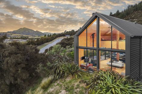 Photo of property in 4 Highfield Ridge, Wanaka, 9305