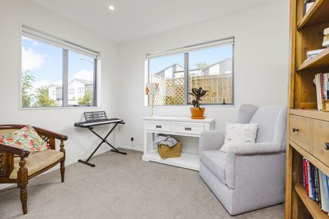 Photo of property in 65 Exmoor Road, Karaka, Papakura, 2113