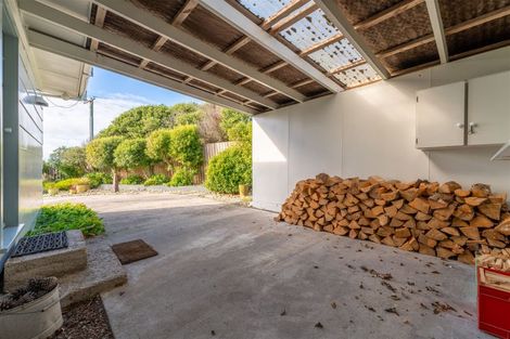 Photo of property in 4 Nasmyth Street, Kakanui, Oamaru, 9495