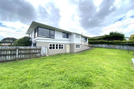 Photo of property in 42 Savoy Road, Glen Eden, Auckland, 0602