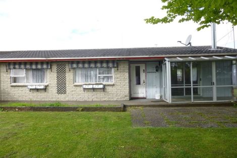 Photo of property in 2 Mountbatten Place, Dinsdale, Hamilton, 3204