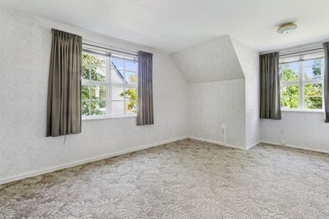 Photo of property in 10 Dunrobin Place, Avonhead, Christchurch, 8042