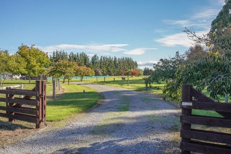 Photo of property in 279 School Road, West Eyreton, Rangiora, 7475