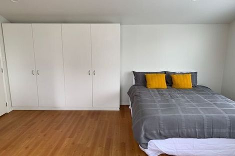 Photo of property in 6 Beresford Street, Bayswater, Auckland, 0622