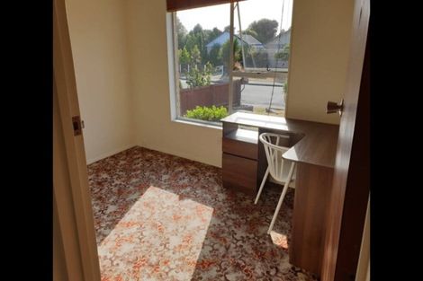 Photo of property in 64 Oakley Crescent, Hornby, Christchurch, 8042