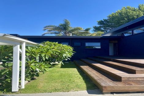 Photo of property in 17 Rogers Road, Bay View, Napier, 4104