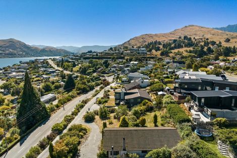 Photo of property in 582 Peninsula Road, Kelvin Heights, Queenstown, 9300
