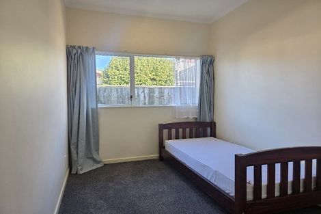 Photo of property in 24 Rex Street, Miramar, Wellington, 6022