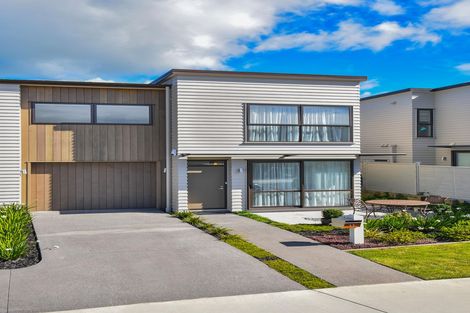 Photo of property in 17 Costa Viva Crescent, Karaka, Papakura, 2113