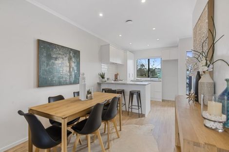 Photo of property in 60 Te Napi Drive, Takanini, 2112