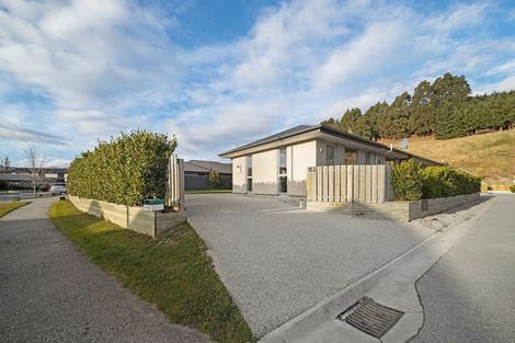 Photo of property in 52 Risinghurst Terrace, Lower Shotover, Queenstown, 9304