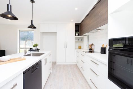 Photo of property in 92 Blairlogie Close, Otatara, 9879