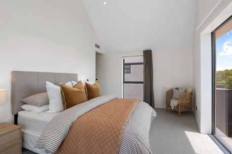 Photo of property in 15 Lees Road, Strowan, Christchurch, 8052