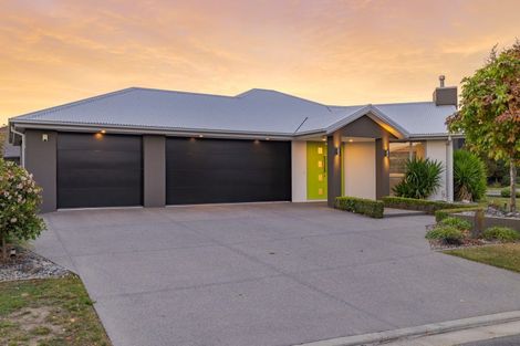 Photo of property in 5 Reka Street, Parklands, Christchurch, 8083