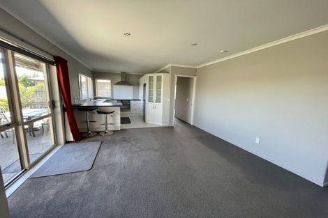 Photo of property in 15 Holcroft Place, Stoke, Nelson, 7011