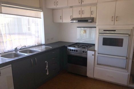 Photo of property in 334 Triangle Road, Massey, Auckland, 0614
