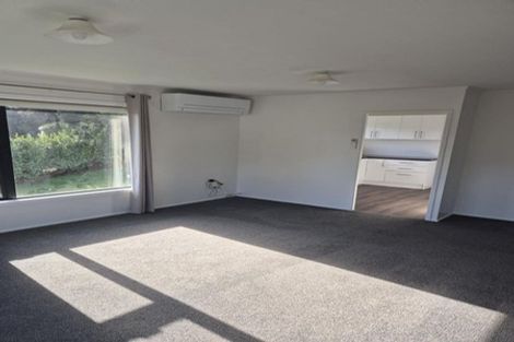Photo of property in 49a Albatross Close, Whitby, Porirua, 5024