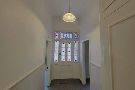 Photo of property in 28 Bay Street, Petone, Lower Hutt, 5012
