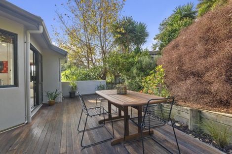 Photo of property in 60 Helvetia Drive, Browns Bay, Auckland, 0630